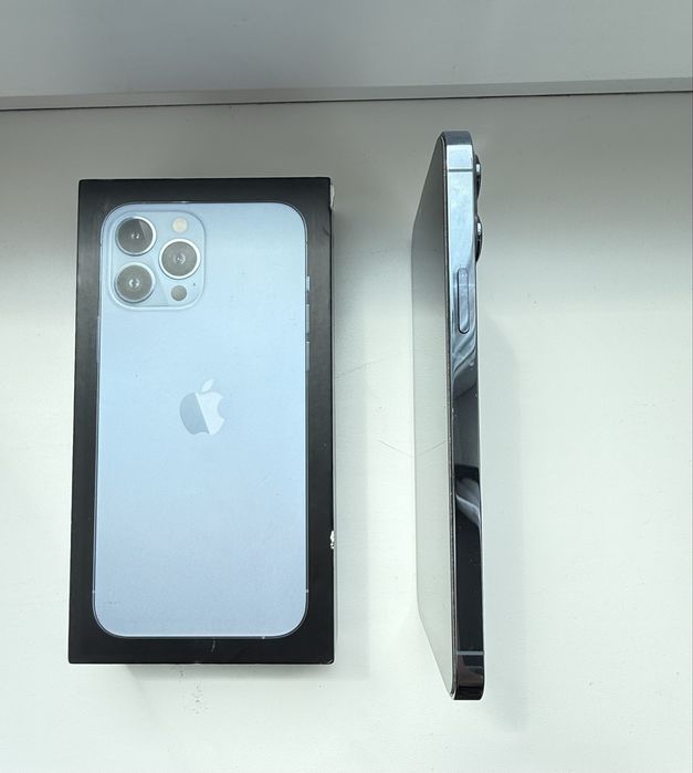 Продам IPhone 13 Pro Max Sierra Blue 256 GB