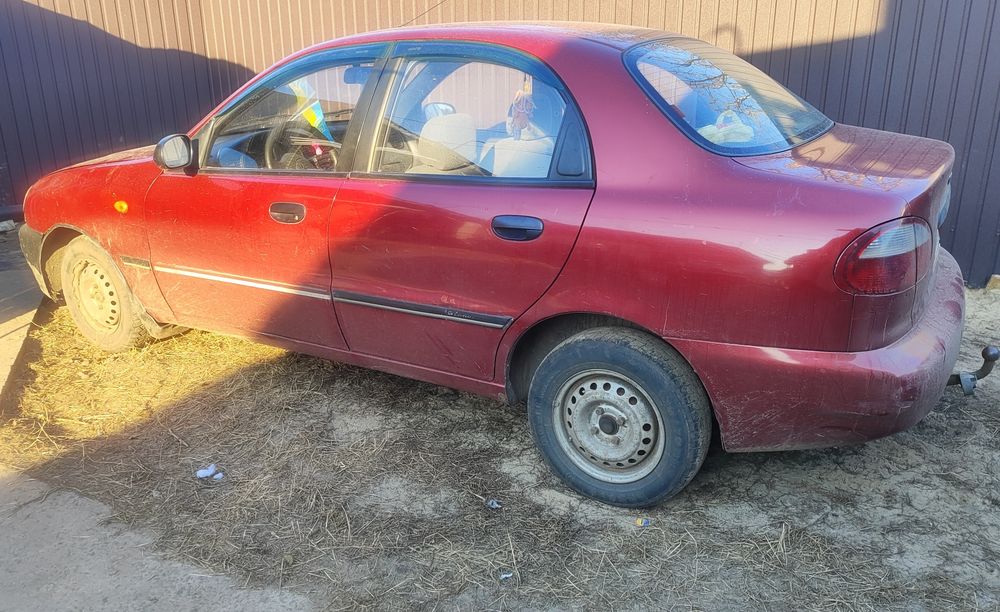 Daewoo Sens 2004г.1.3 газ
