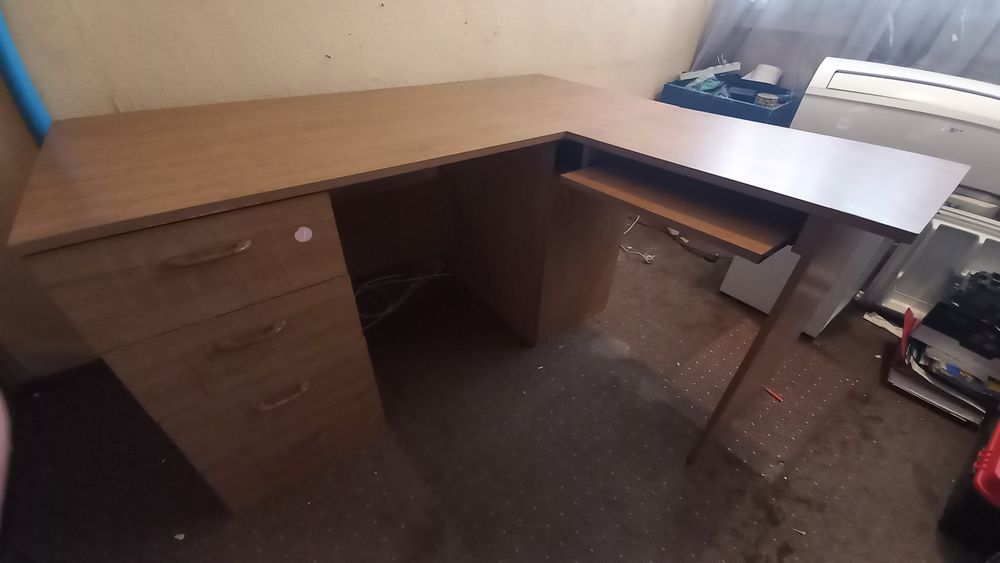 Biurko biurowe kątowe rozkładane super stan