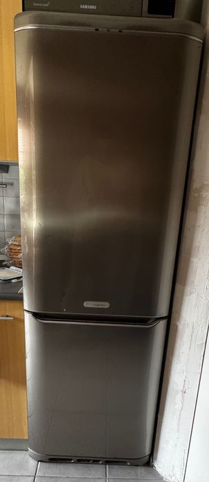 Lodówka Ariston używana