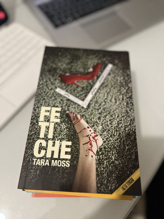 Livro “Fetiche” - policial