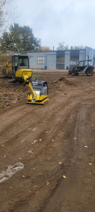 Stabilizacja terenu zagęszczarka, koparka