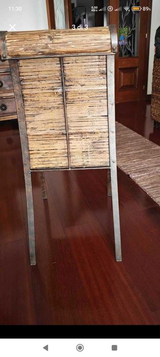 Cadeiras (6X) em ferro e bambu prensado. Design