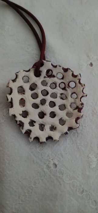 Colar em grés Su Jewerlry, novo