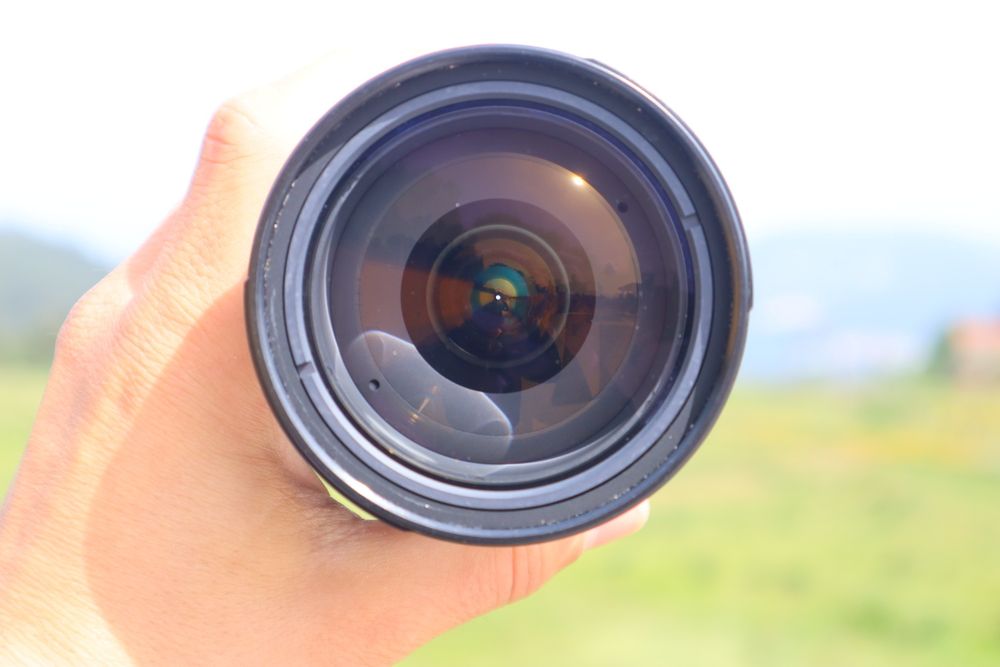 Nikon AF-S DX 18-200mm F/3.5-5.6 VR