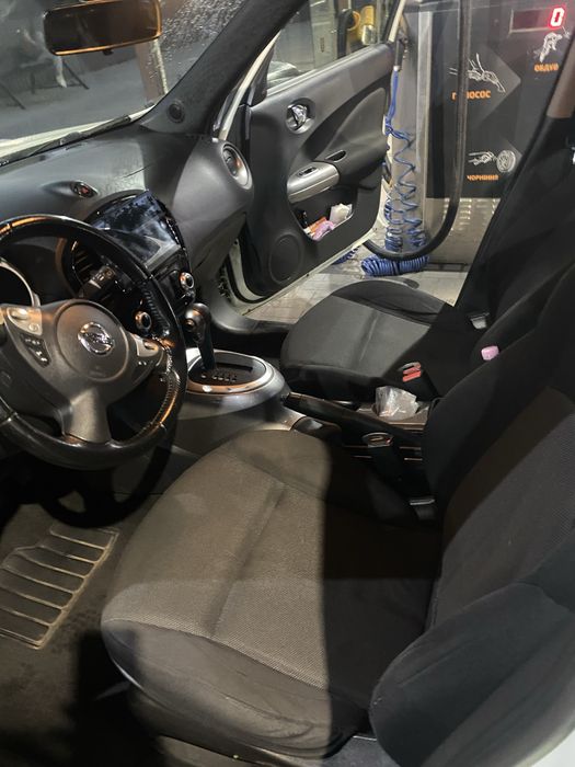 Авто Nissan Juke 1,6 2013