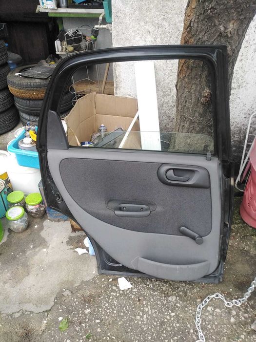 Porta Trás Esquerda Opel Corsa C