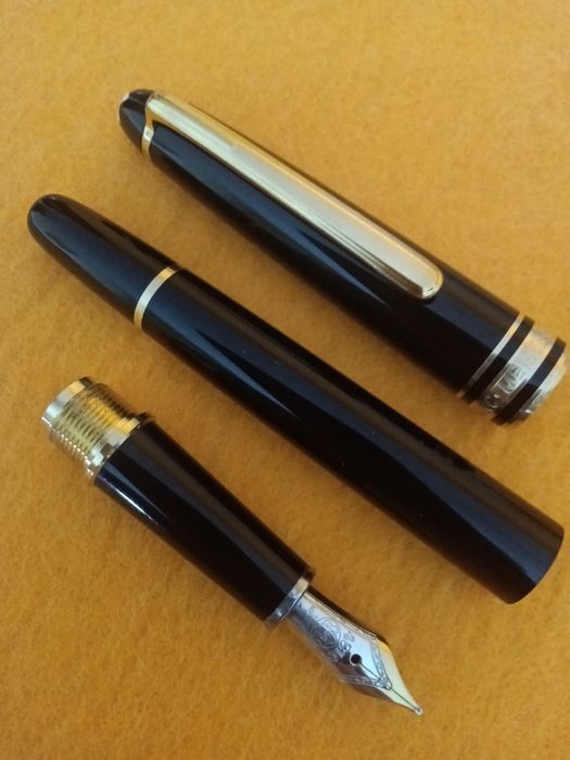 Caneta tinteiro / aparo, Meisterstück 144 aparo em Ouro