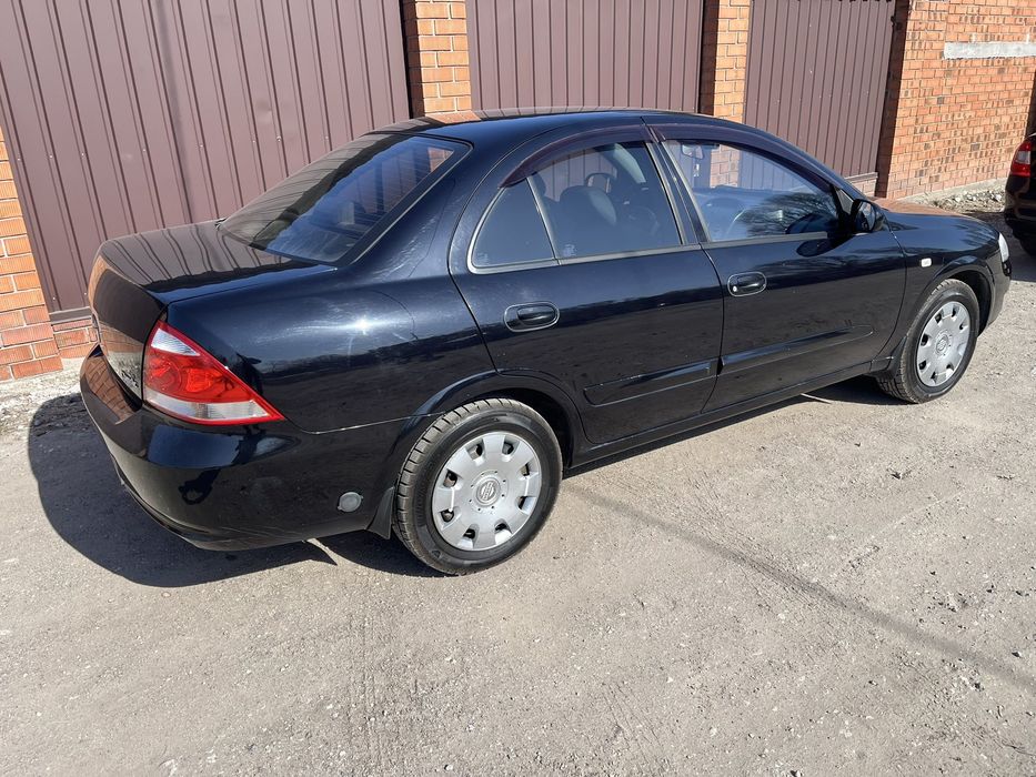 Ниссан Альмера 2010