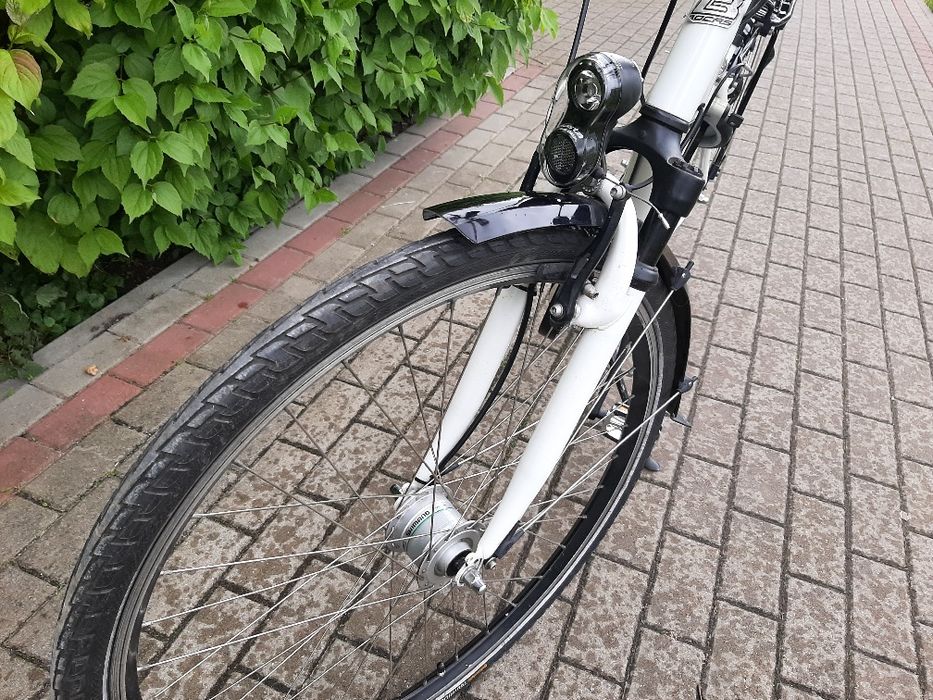 Rower trekkingowy BOCAS 28 cali Nexus 8 biały