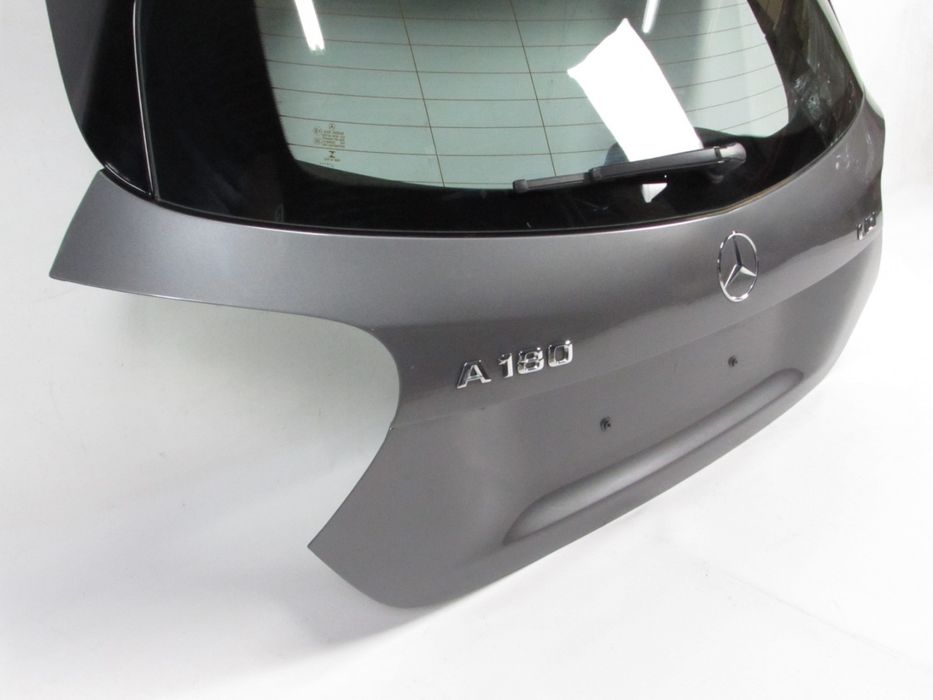 Tampa Da Mala Seminovo/ Original Mercedes-Benz A-Class (W176)
