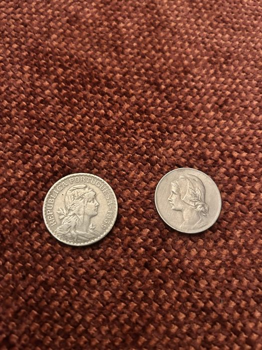 Moedas antigas de colecao