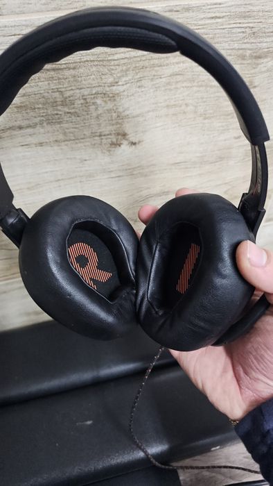 Słuchawki nauszne JBL quantum 100, 200, 300
