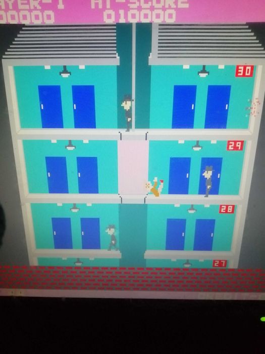 Automat arkade zbudowany własnoręcznie