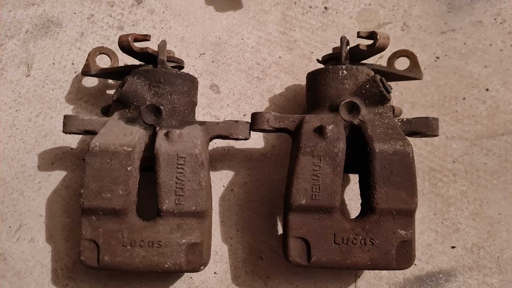 Zacisk hamulca prawy lub lewy tył renault scenic 1 benz Oryginał LUCAS