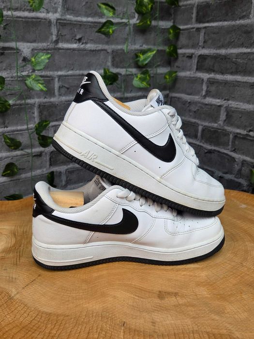 Nike Air Force 1 Low biało-czarne sneakersy adidasy EUR 41 AF1 AirForce 1 adidasy