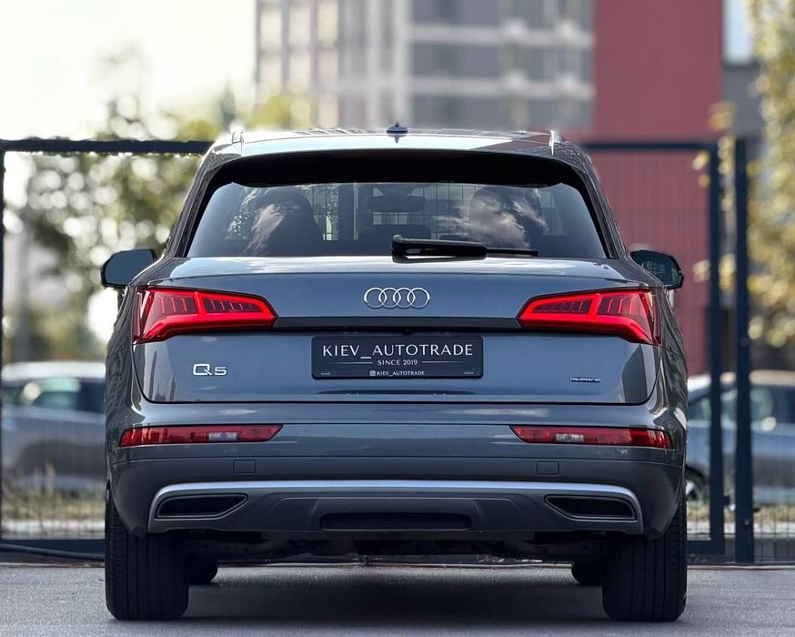 Продаж Audi Q5 Quattro