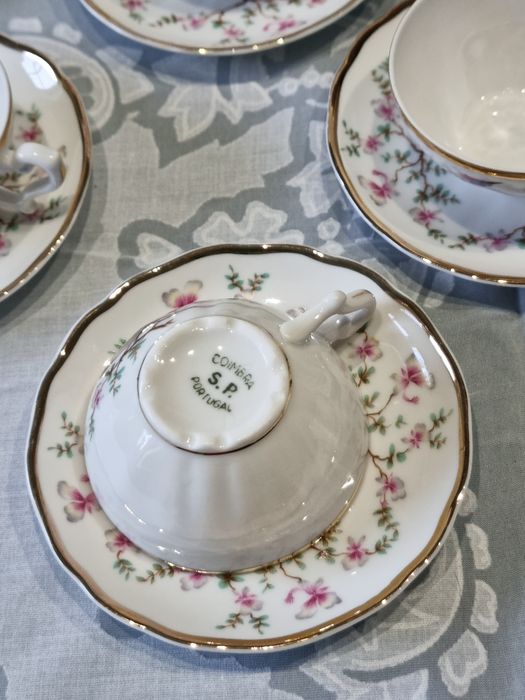 Serviço de café  “Laura” - S.P. Coimbra