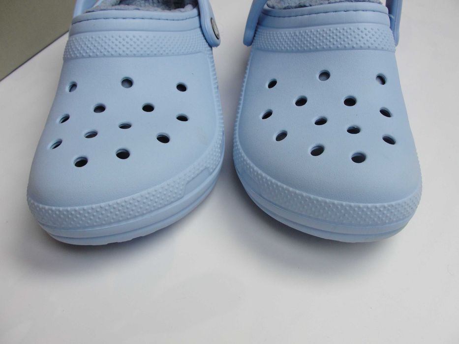 Crocs damskie ocieplane chodaki rozmiar 37