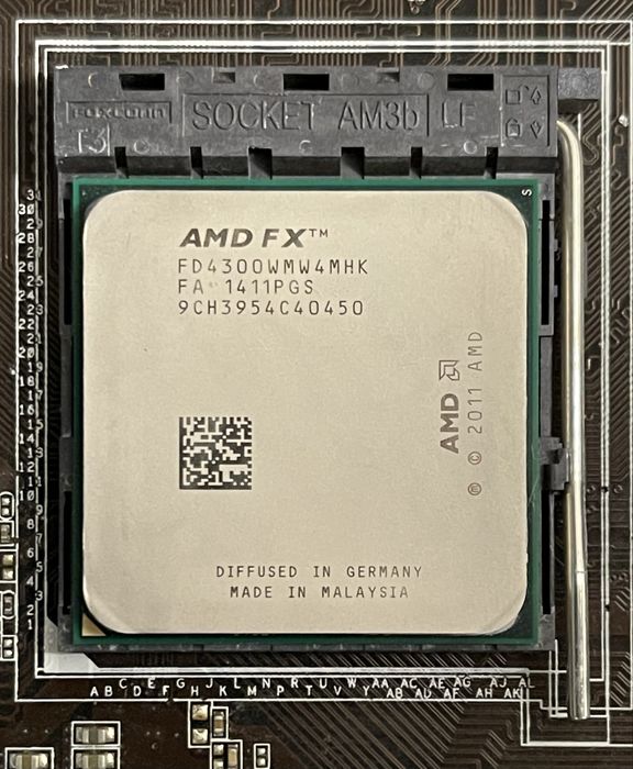 Комплект AMD FX 4300 + Asus M5A78L-M LX3 + Kingston 8 GB 1866Mhz DDR3
