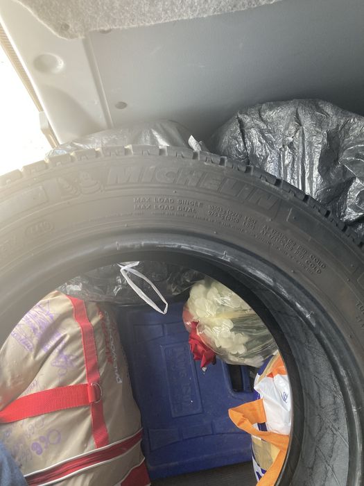 Продам шини літні