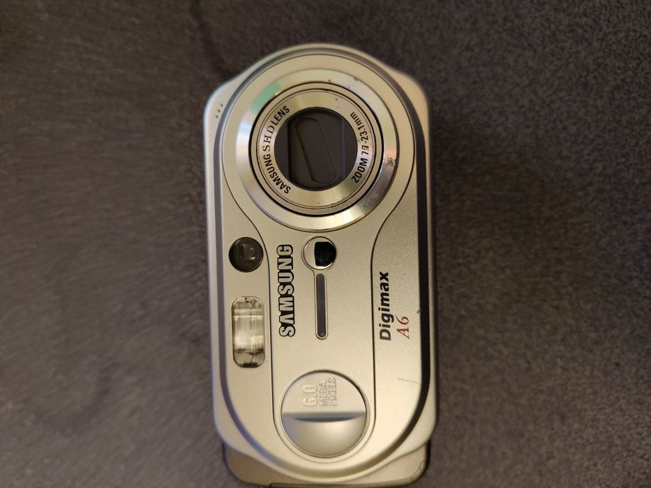 aparat Samsung Digimax A6 duży zoom