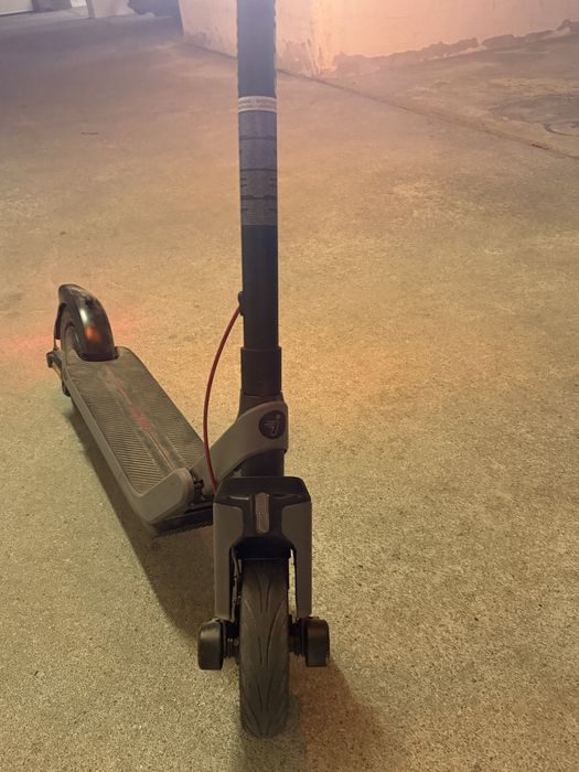 Trotinet Eletrica Segway ninebot 3