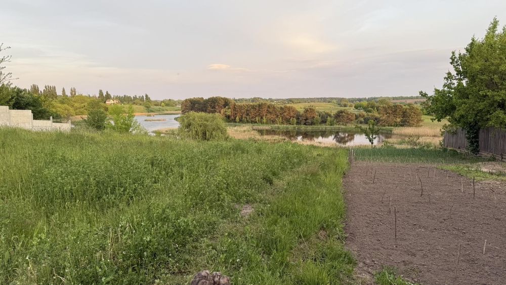 продам земельну ділянку на березі річки. Піски, Житомирський р-н