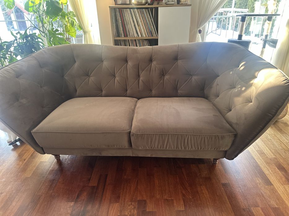 Bardzo wygodna duza kanapa