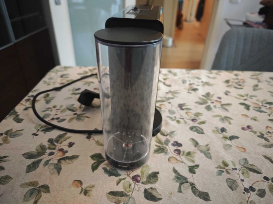 Nespresso Essenza Plus C45 – Máquina de Café Nespresso