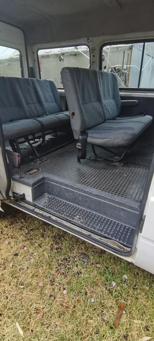 Ford  transit 9 lugares