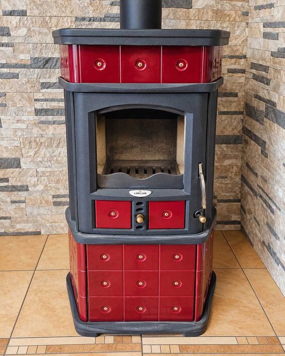 Piec kominkowy koza Lincar Monellina 176N 8 kW – kaflowy, bardzo dobry stan