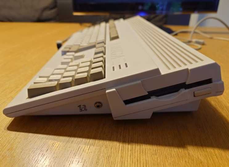 Amiga 1200 qwertyz