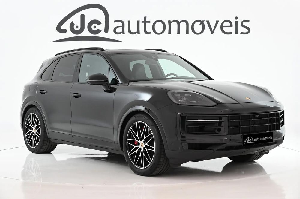 Porsche Cayenne S E-Hybrid Black Edition