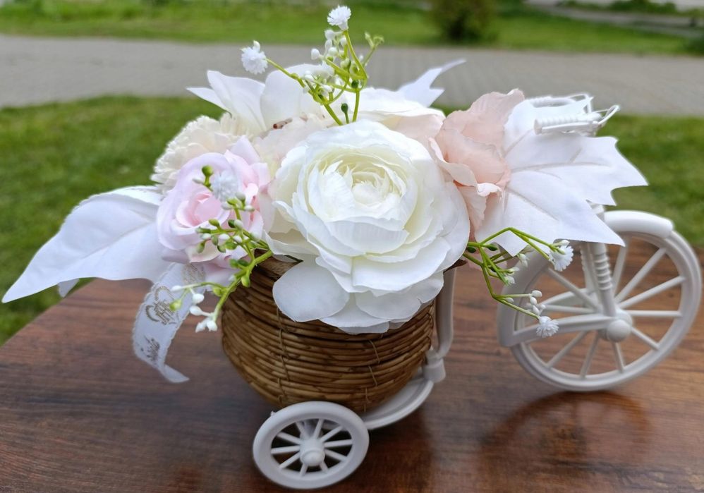 Flower box rower kwiaty sztuczne bukiet na pierwsza komunia święta