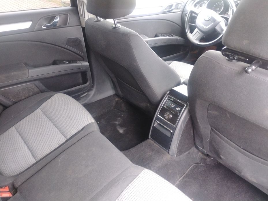 Sprzedam Skoda superb 2