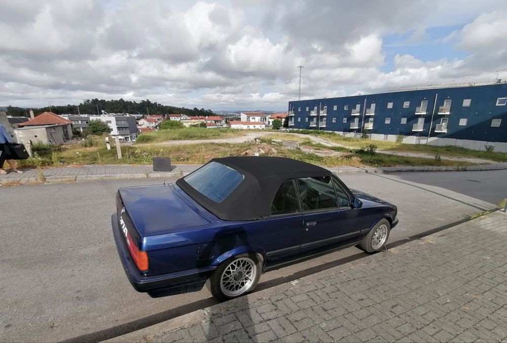 BMW E30 318i Cabrio