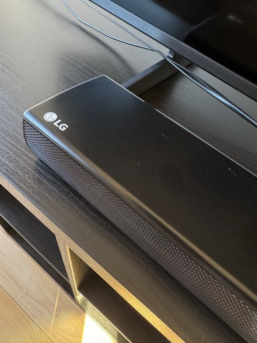 Soundbar LG SJ2 (2.1 - 160w)