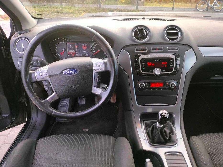 Sprzedam Forda Mondeo 2.2Diesel  MK4 2010