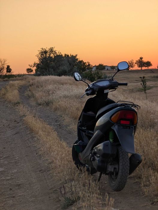 Продам мопед Хонда Дио 35