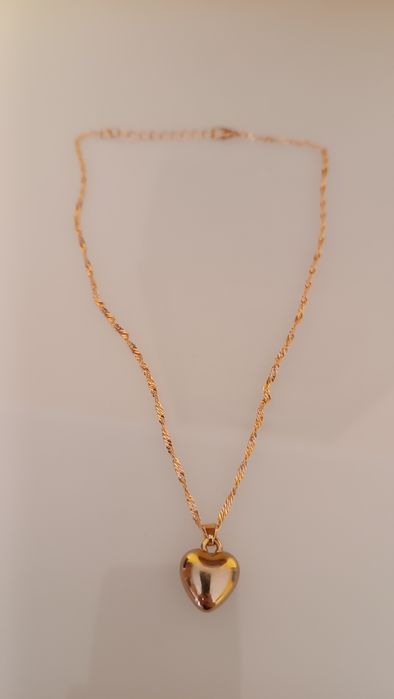 Łańcuszek z serduszkiem 45cm stal chirurgiczna