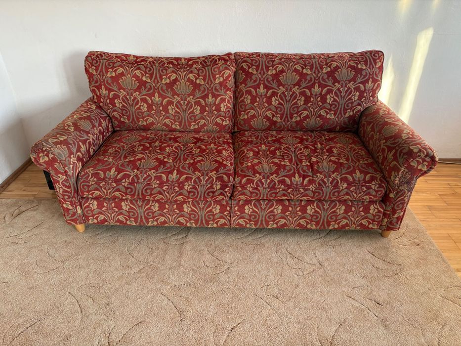 Sofa szeroka plus inne meble