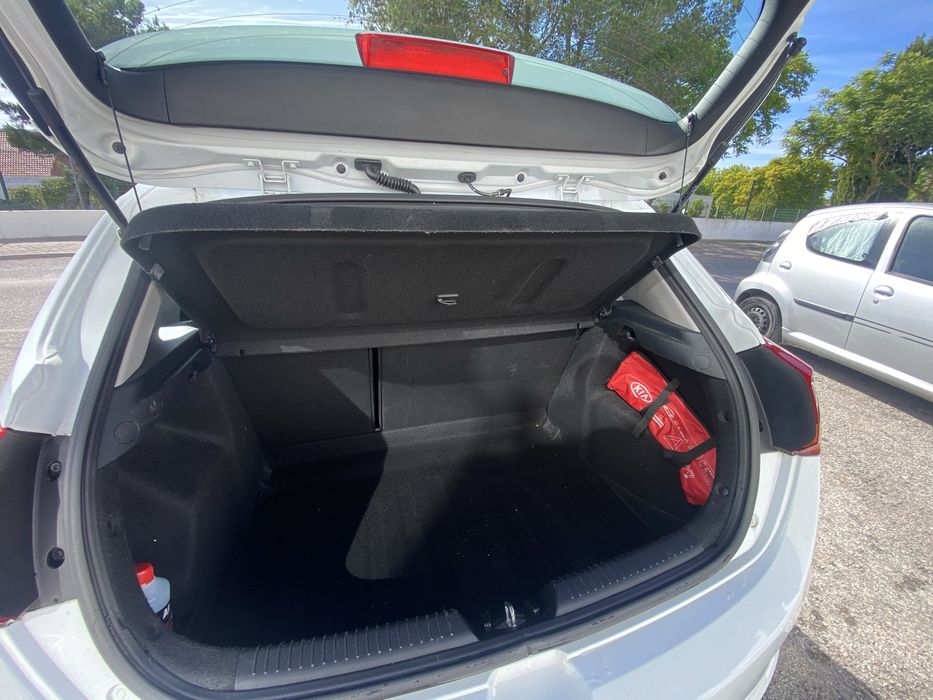 KIA Ceed 1.4 CRDi NAV Line