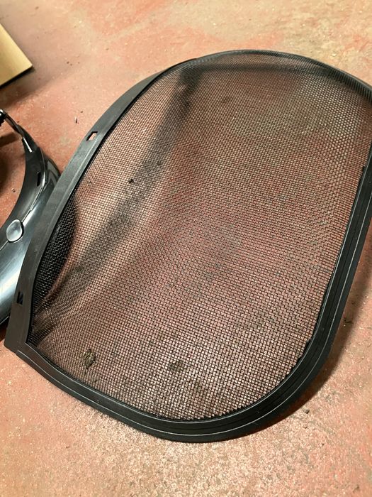 Capacete Florestal Einhell BG-SH 2 NOVO c/ Caixa e Acessórios