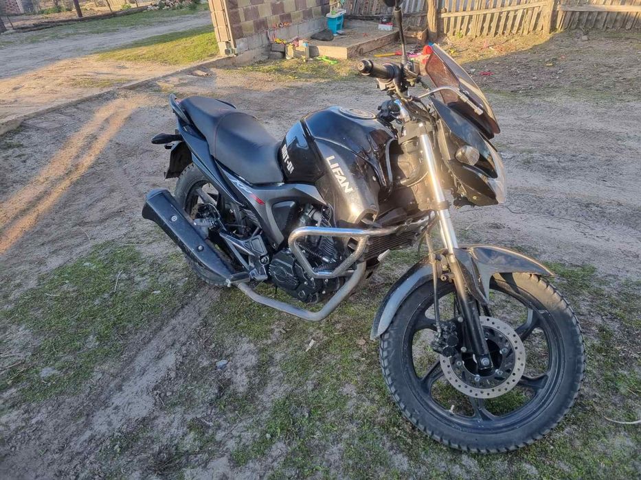 Продам Lifan kp200