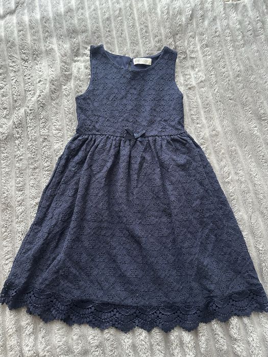 Фемелі лук ( жіноча сукня розмір S дитяча 134-140  на вік 8-10 років)