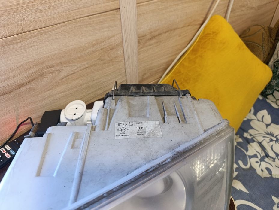 Фари шкода А5 лінзовані