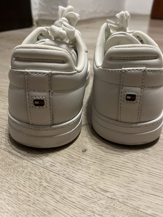 Sneakersy, Tommy Hilfinger, r.38