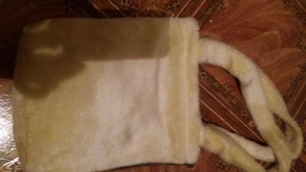 Сумка меховая для девочки