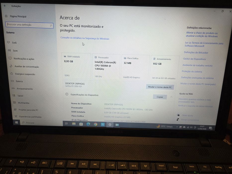 Portatil Toshiba Satellite C850 15"